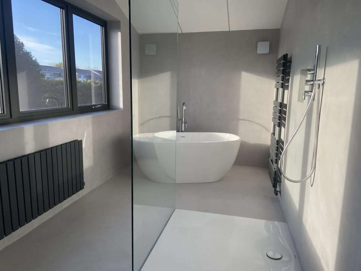 Bathroom Microcement Features